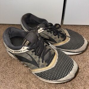 Brooks Women’s Black and White Running Shoes